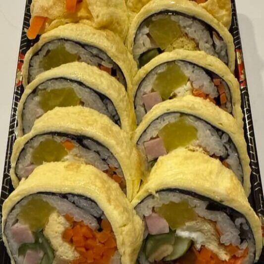 계란말이 김밥 Omelette Kimbap